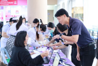 ตรวจสุขภาพ อาจารย์ 2568