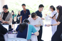 ตรวจสุขภาพ อาจารย์ 2568