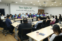 คณะศึกษาศาสตร์ มช. เข้าศึกษาดูงานแลกเปลี่ยนเรียนรู้แนวปฏิบัติที่ดีการพัฒนาคุณภาพการศึกษาสู่ความเป็นเลิศด้วยเกณฑ์ EdPEx300 กับคณะเภสัชศาสตร์