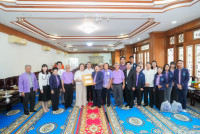 ศึกษาศาสตร์ มช. รับเมตตาจากพระธรรมเสนาบดี มอบทุนการศึกษาหนุนศิษย์ปัจจุบัน จากศรัทธาโครงการ {ปล่อยร้อย ได้ล้าน เพื่อการศึกษา}