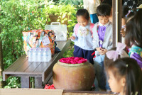 Omakase flowers อ.2 / 2568 