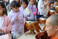 ทำบุญตักบาตร วันที่ 5 ธันวาคม 2568