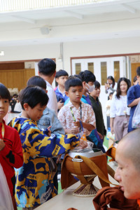 ทำบุญตักบาตร วันที่ 5 ธันวาคม 2568