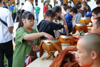 ทำบุญตักบาตร วันที่ 5 ธันวาคม 2568