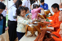 ทำบุญตักบาตร วันที่ 5 ธันวาคม 2568