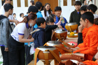 ทำบุญตักบาตร วันที่ 5 ธันวาคม 2568