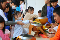 ทำบุญตักบาตร วันที่ 5 ธันวาคม 2568