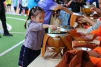 ทำบุญตักบาตร วันที่ 5 ธันวาคม 2568