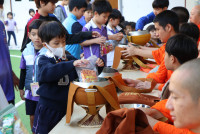 ทำบุญตักบาตร วันที่ 5 ธันวาคม 2568