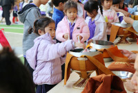 ทำบุญตักบาตร วันที่ 5 ธันวาคม 2568