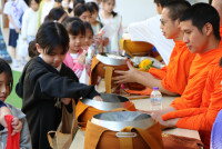 ทำบุญตักบาตร วันที่ 5 ธันวาคม 2568