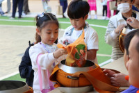 ทำบุญตักบาตร วันที่ 5 ธันวาคม 2568