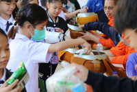 ทำบุญตักบาตร วันที่ 5 ธันวาคม 2568