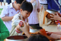 ทำบุญตักบาตร วันที่ 5 ธันวาคม 2568