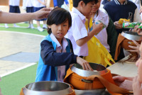 ทำบุญตักบาตร วันที่ 5 ธันวาคม 2568