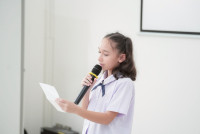 รต้อนรับ ศาสตราจารย์ ดร.มาริ ทานากะ พร้อมด้วยนักศึกษาและทีมวิจัย จาก มหาวิทยาลัยกุนมะ ประเทศญี่ปุ่น ในโอกาสเข้าเยี่ยมชมโรงเรียนฯ