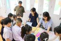 รต้อนรับ ศาสตราจารย์ ดร.มาริ ทานากะ พร้อมด้วยนักศึกษาและทีมวิจัย จาก มหาวิทยาลัยกุนมะ ประเทศญี่ปุ่น ในโอกาสเข้าเยี่ยมชมโรงเรียนฯ