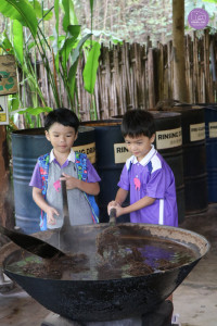 อัตลักษณ์ท้องถิ่น อ.2/2568 ณ Elephant PooPoo Paper Park