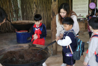 อัตลักษณ์ท้องถิ่น อ.2/2568 ณ Elephant PooPoo Paper Park