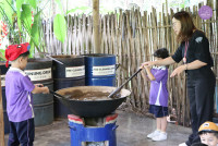 อัตลักษณ์ท้องถิ่น อ.2/2568 ณ Elephant PooPoo Paper Park