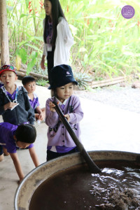 อัตลักษณ์ท้องถิ่น อ.2/2568 ณ Elephant PooPoo Paper Park