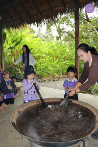 อัตลักษณ์ท้องถิ่น อ.2/2568 ณ Elephant PooPoo Paper Park