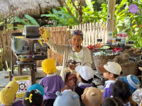 อัตลักษณ์ท้องถิ่น อ.2/2568 ณ Elephant PooPoo Paper Park