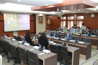 ให้การต้อนรับคณะอาคันตุกะจาก Busan National University of Education