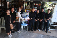 ผู้บริหารและเจ้าหน้าที่คณะศึกษาศาสตร์ มช. ร่วมวางพวงหรีดไว้อาลัยแด่ คุณแม่บุญต่อง วงษ์พันธุ์