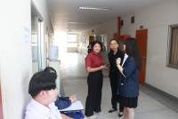 รองคณบดีศึกษาศาสตร์ มช. ตรวจเยี่ยมสนามสอบสัมภาษณ์ TCAS 1 พร้อมส่งกำลังใจผู้สมัครและทีมงาน