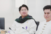 ต้อนรับ อาจารย์ Roh Jaehun