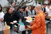 คณะศึกษาศาสตร์ มช. จัดพิธีทำบุญตักบาตรเนื่องในงานกิจกรรมรำลึกพระคุณครู ประจำปี 2569