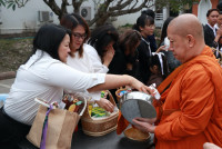 คณะศึกษาศาสตร์ มช. จัดพิธีทำบุญตักบาตรเนื่องในงานกิจกรรมรำลึกพระคุณครู ประจำปี 2569