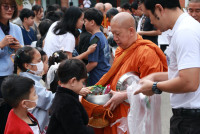 คณะศึกษาศาสตร์ มช. จัดพิธีทำบุญตักบาตรเนื่องในงานกิจกรรมรำลึกพระคุณครู ประจำปี 2569