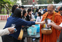 คณะศึกษาศาสตร์ มช. จัดพิธีทำบุญตักบาตรเนื่องในงานกิจกรรมรำลึกพระคุณครู ประจำปี 2569