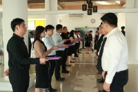 ดุษฎีบัณฑิต มหาบัณฑิต และบัณฑิตคณะศึกษาศาสตร์ มช. ร่วมฝึกซ้อมพิธีพระราชทานปริญญาบัตร มหาวิทยาลัยเชียงใหม่ ครั้งที่ 60