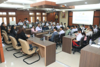 คณะศึกษาศาสตร์ มช. เปิดบ้านต้อนรับคณะครู-นักเรียนโรงเรียนกาวิละวิทยาลัย เยี่ยมชมคณะฯ 