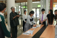 คณะศึกษาศาสตร์ มช. ชวนนักศึกษาฝึกใจให้อยู่กับปัจจุบัน ผ่านวิถีแห่งความงาม {Kohrinka} ศิลปะการจัดดอกไม้แบบญี่ปุ่น