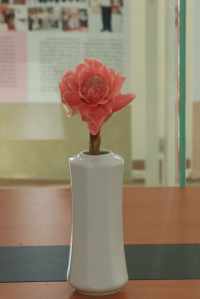 คณะศึกษาศาสตร์ มช. ชวนนักศึกษาฝึกใจให้อยู่กับปัจจุบัน ผ่านวิถีแห่งความงาม {Kohrinka} ศิลปะการจัดดอกไม้แบบญี่ปุ่น