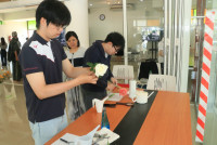 คณะศึกษาศาสตร์ มช. ชวนนักศึกษาฝึกใจให้อยู่กับปัจจุบัน ผ่านวิถีแห่งความงาม {Kohrinka} ศิลปะการจัดดอกไม้แบบญี่ปุ่น