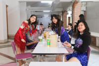 งานลูกทุ่ง 56 ม่านทองละอองราตรี