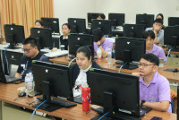 คณะศึกษาศาสตร์ มช. จัดอบรม การประยุกต์ใช้ CANVA และ AI เพื่อการสื่อสารงานวิจัยอย่างมืออาชีพ ให้นักศึกษานักศึกษา ป.โท-เอก