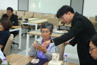 คณะศึกษาศาสตร์ มช. จัดอบรมครีเอเตอร์มือใหม่ สูงวัยวัยอินเทรนด์ อัปสกิลดิจิทัล ปั้นคอนเทนต์ครีเอเตอร์วัย 45+