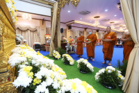 บำเพ็ญกุศลศพ คุณพ่ออิ่นคำ