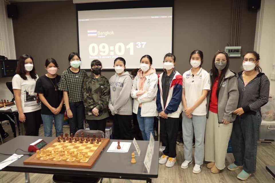 คณะศึกษาศาสตร์ มช. ขอแสดงความยินดีแก่นักเรียนโรงเรียนสาธิตมหาวิทยาลัยเชียงใหม่ ได้รับคัดเลือกเป็นนักกีฬาทีมชาติ ประเภททีมหญิง เดินทางไปเข้าร่วมการแข่งขันกีฬา Asian Games 2022 