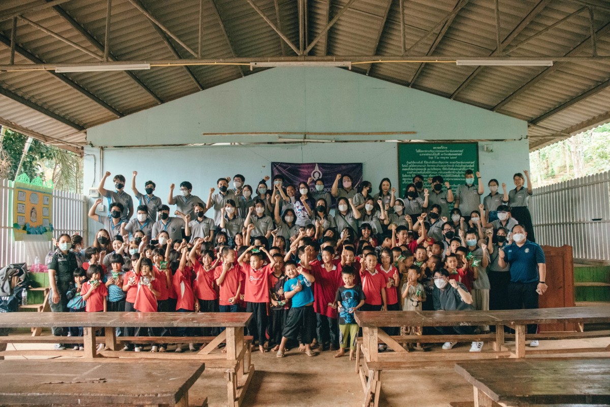 สาขาวิชาภาษาอังกฤษ จัดกิจกรรม English for School “Ban Nong Khaem x Ed’Eng CMU Camp”