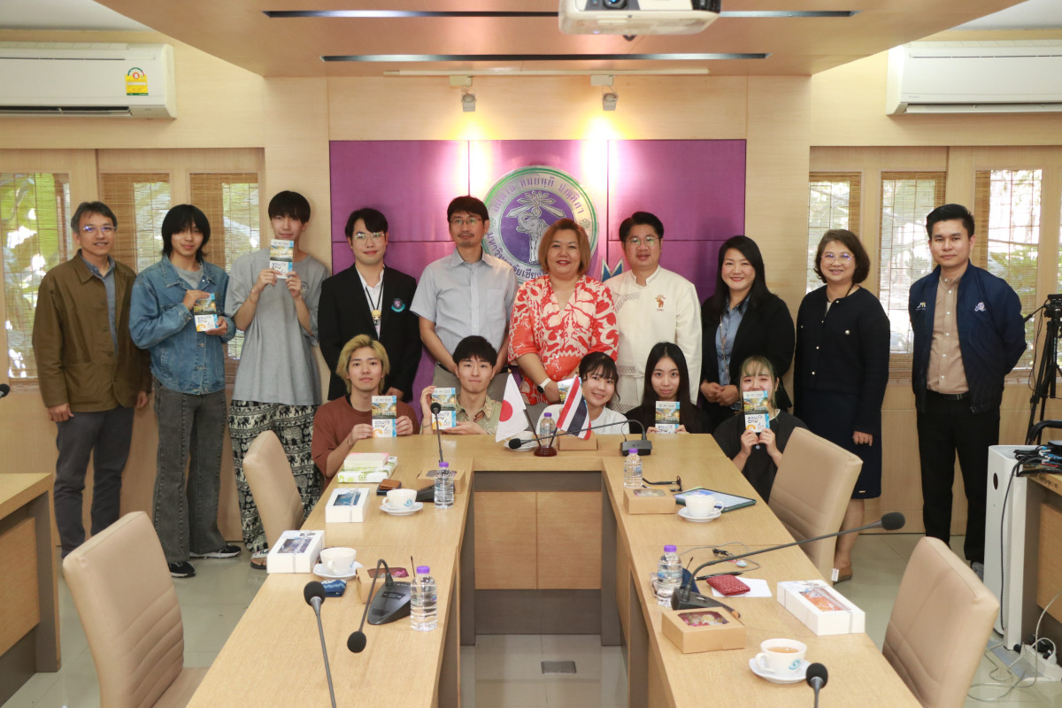 Executives Welcome Professors and Students from Tohoku Gakuin University, Japan, on the Occasion of Discussing Details of Sending Undergraduate Students as Teaching Assistants to the Demonstration School