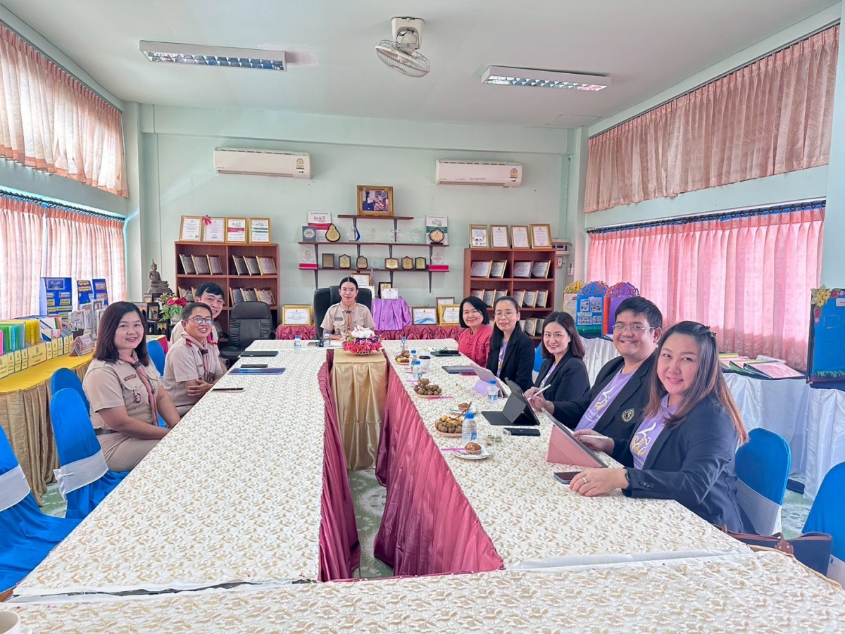 ศึกษาศาสตร์ มช. ร่วม สพป.ลำพูน เขต 2 นิเทศโครงการพัฒนาทักษะทางการเงินในห้องเรียน 2 ภายใต้กระบวนการ PLC