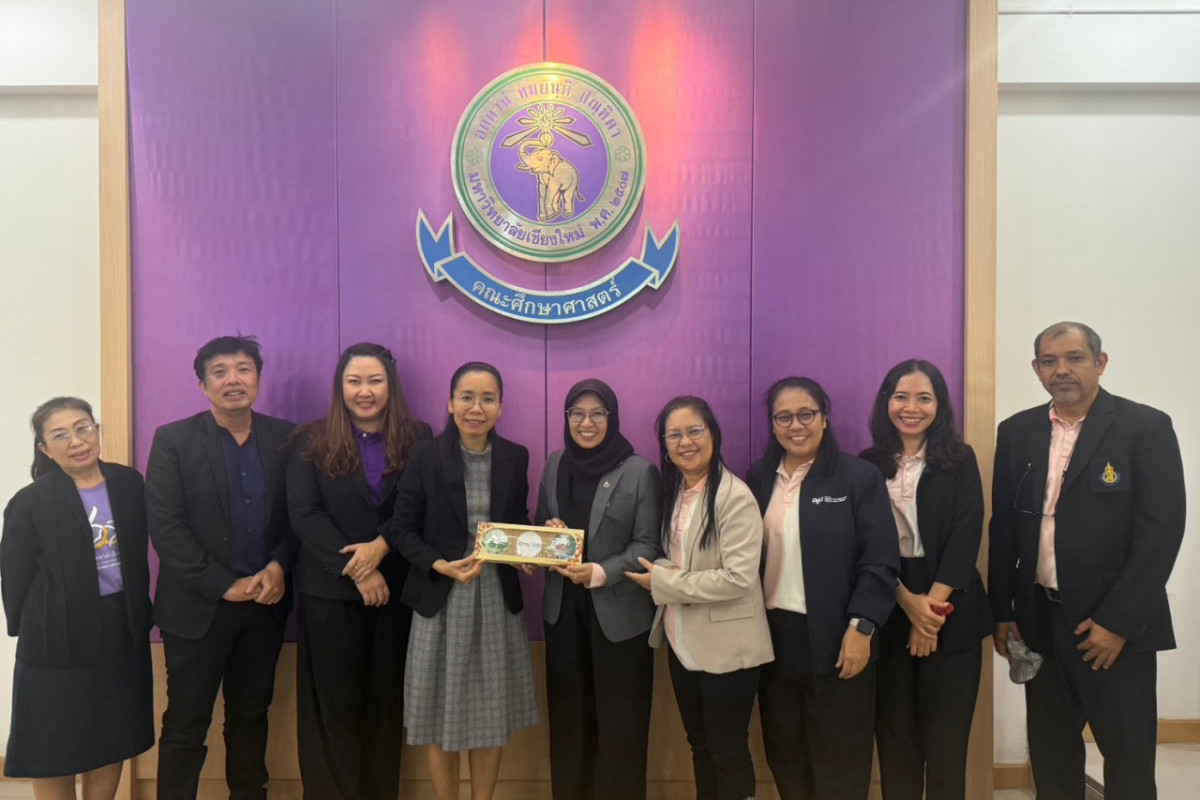 คณะศึกษาศาสตร์ มช. ให้การต้อนรับ อาจารย์คณิตศาสตร์ คณะศึกษาศาสตร์ มหาวิทยาลัยสงขลานครินทร์ เข้าศึกษาดูงาน