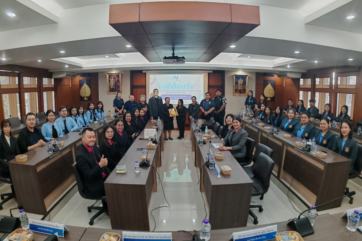 สาขาวิชาหลักสูตรและการสอน ต้อนรับคณะดูงานจากคณะครุศาสตร์ มหาวิทยาลัยราชภัฏพิบูลสงคราม